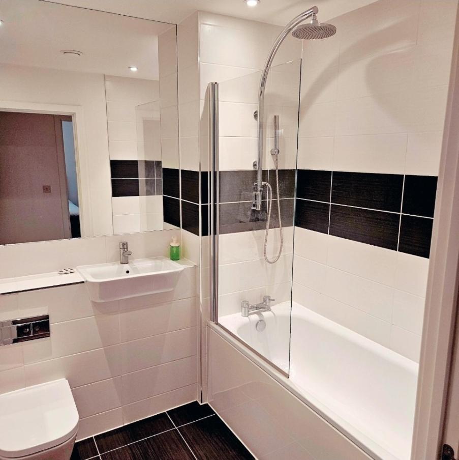 Riverside- Greenwich O2 Arena 2bed Flat Apartment London